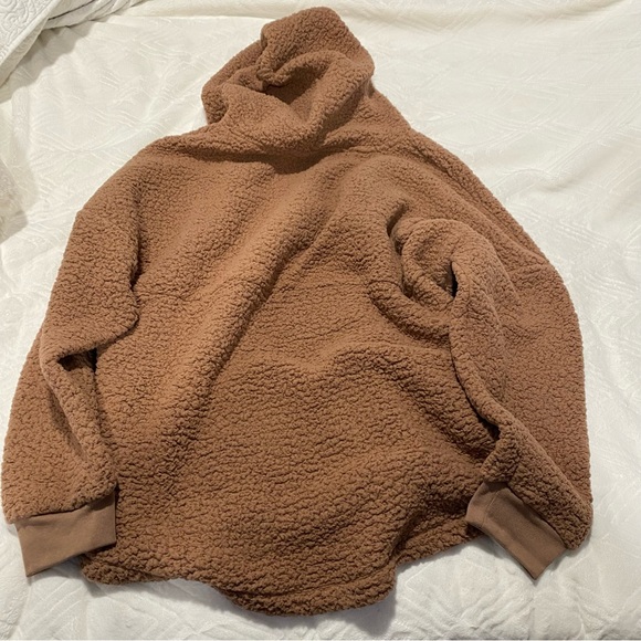 PINK Victorias Secret Brown Sherpa Teddy Sweater Hoodie New - Picture 3 of 10